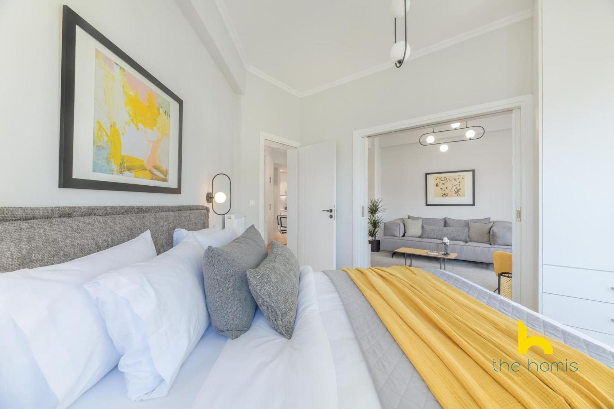 Sun-Splashed 2-Bdr Corner Apartment With Hillside Views! Athen Eksteriør billede