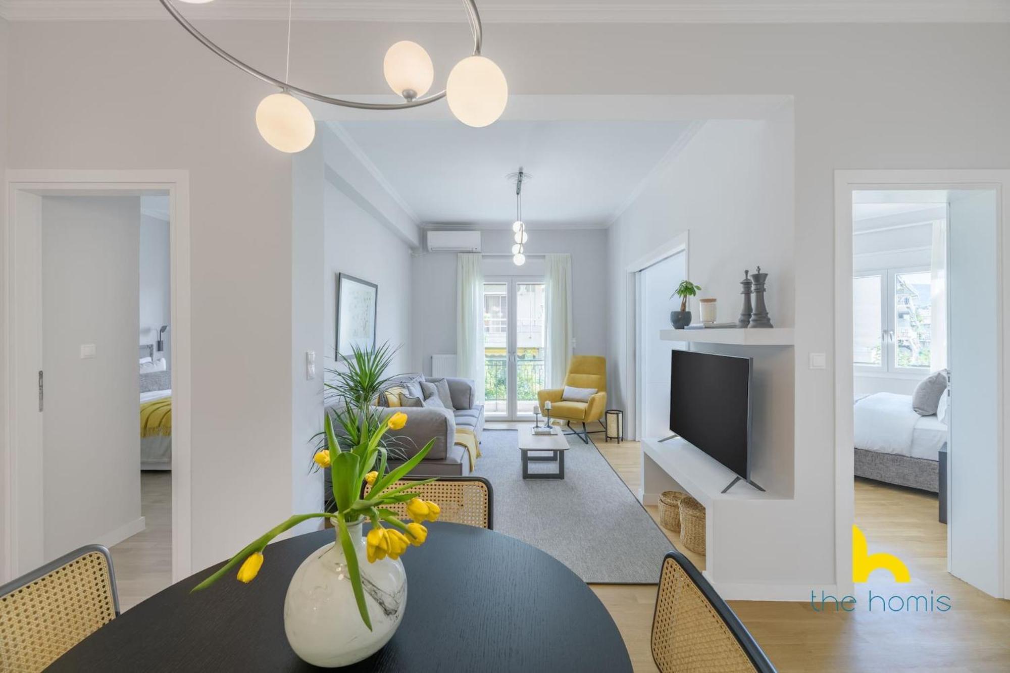 Sun-Splashed 2-Bdr Corner Apartment With Hillside Views! Athen Eksteriør billede